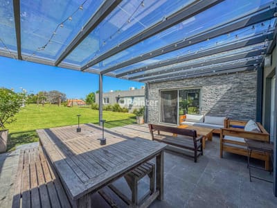 VENTA Casa moderna en Altos de la Tahona, 3 Dormitorios, Piscina y Vista al Golf
