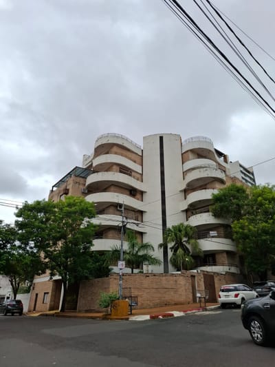 ALQUILO DEPARTAMENTO DE 3 DORMITORIOS EN EL CENTRO DE ASUNCIÓN