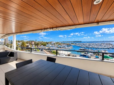Apartamento en venta de 3 dormitorios en edificio Portofino, Península, Punta del Este.