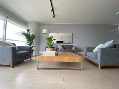 Apartamento en venta en Torre Le Paec de 2dormitorios + servicio
