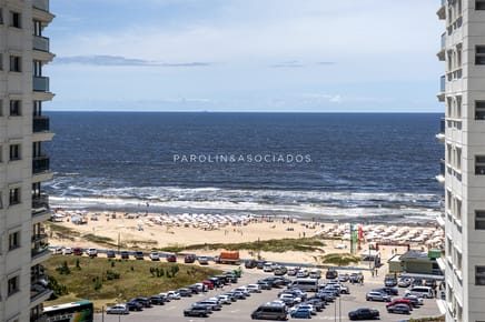 Apartamento de 3 dormitorios en Torre Imperiale