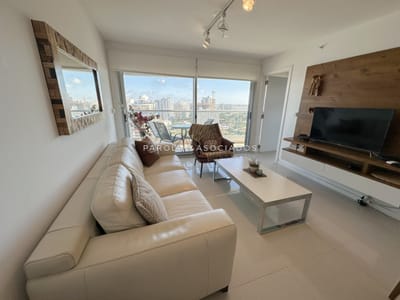 Hermoso Apartamento en venta a pasos del mar.