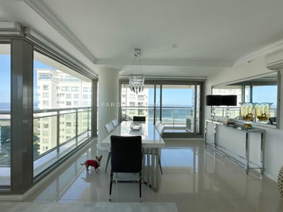 Imperiale de 2 dormitorios en Piso alto, Playa Brava Punta del Este