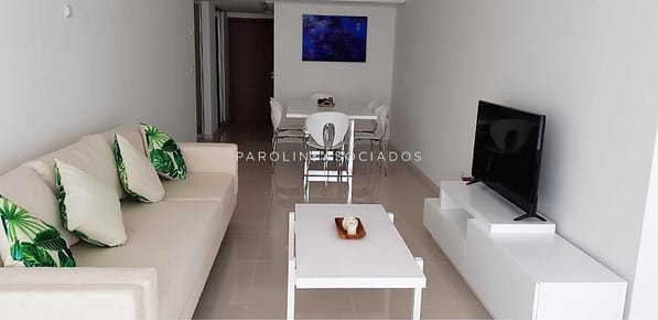 Hermoso apartamento en venta en Look Tower, Punta del Este.