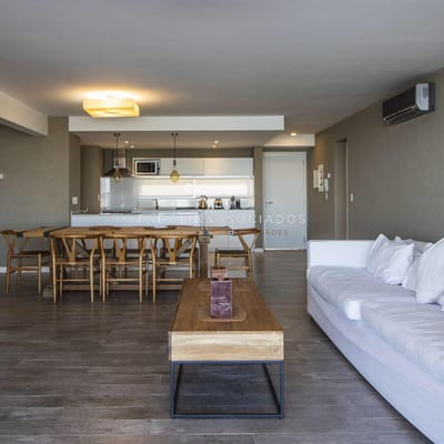 Apartamento en venta de 4 dormitorios en Syrah Punta Ballena.