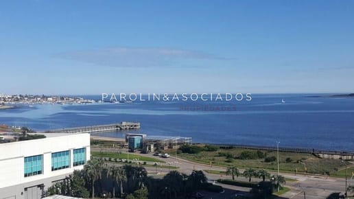 Alquiler Temporario de Apartamento 2 DORMITORIOS en SEASON TOWER, Punta del Este.