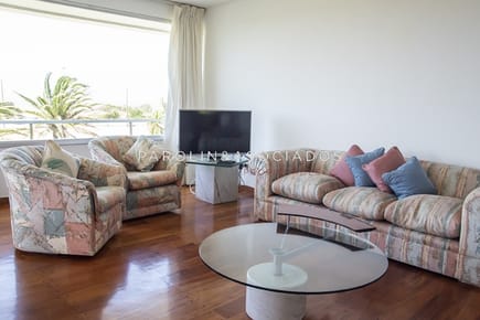 Hermoso Departamento en venta en playa Brava.