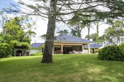 Espectacular casa en venta en Club del Golf, Punta del Este.