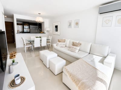 Apartamento en venta piso alto en Forest Tower II, Punta del Este