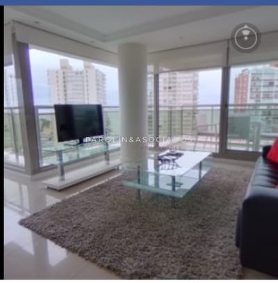 Apartamento en venta de 2 dormitorios en Torre Imperiale, Playa Brava - Punta del Este