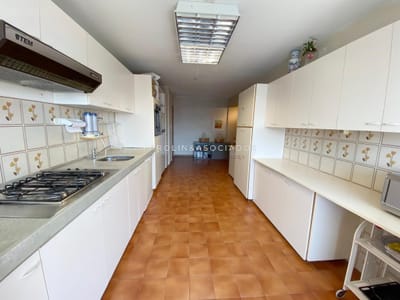 Apartamento en venta de 3 dormitorios en edificio Estrella de Mar, Punta del Este.