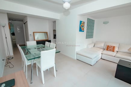 Apartamento en venta con 3 dormitorios en Esturión Montoya, Punta del Este.