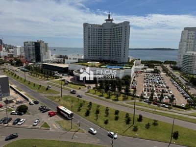 Apartamento con todos los servicios.