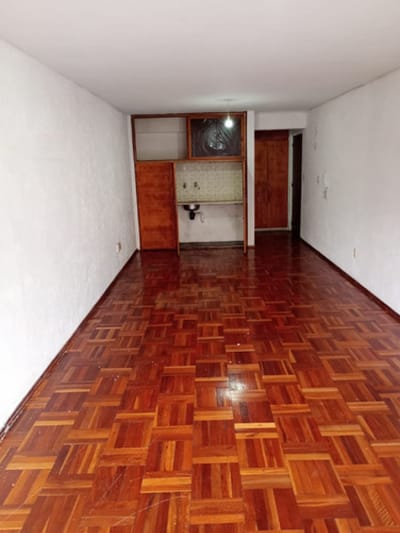 Monoambiente muy iluminado