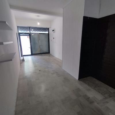 Alquiler De Local Comercial Sin Gastos Comunes En Centro