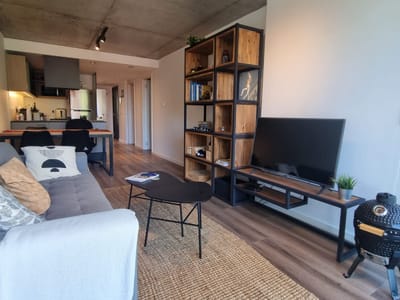 Apartamento Pocitos Nuevo 2 Dormitorios Terraza Garage Doble