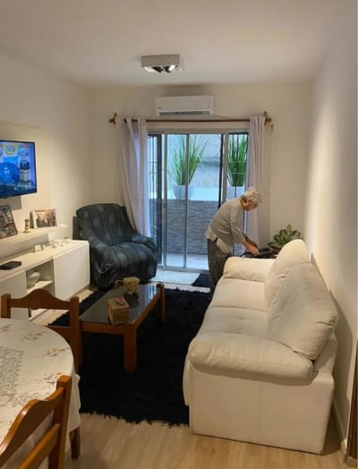Apartamento En Venta  Ciudad Vieja 2dormitorios 1 Baño Cocina Y Terraza