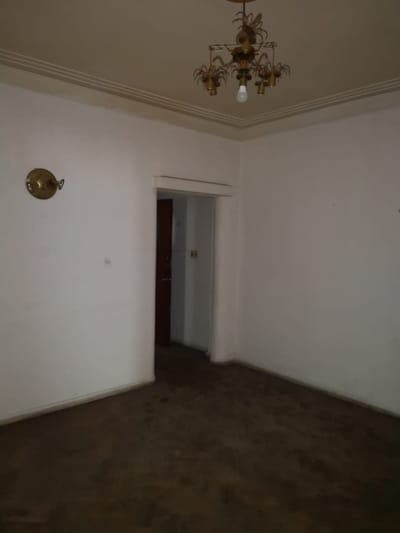 Amplio Apartamento De 3 Dormitorios 2 Baños Con Balcón En Centro