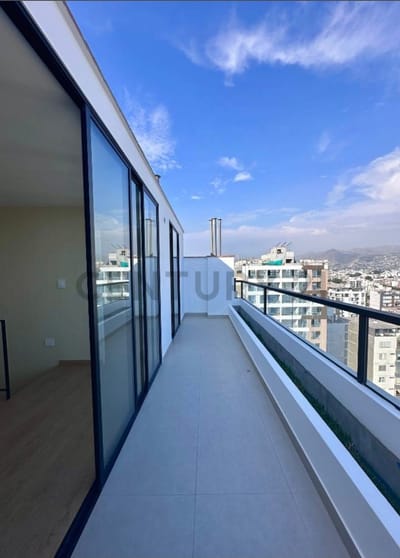 Venta Duplex de estreno en Surquillo