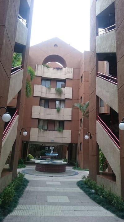 Propietario alquila  departamento en condominio