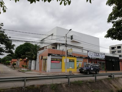 Casa comercial