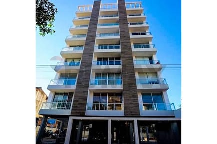 EN VENTA DEPTO. 5F - EDIFICIO SALTO GRANDE IV