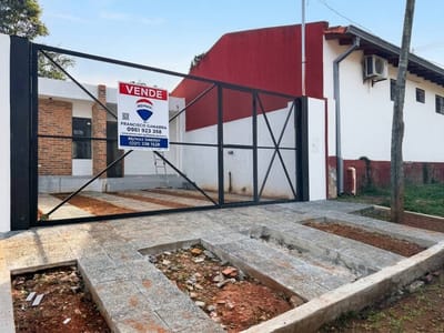 En venta chalet a estrenar zona luque 