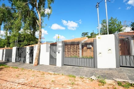 Chalet a estrenar de 2 hab en Cañada Garay