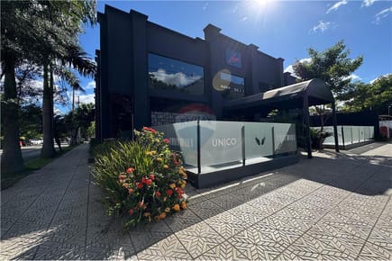 VENDO LOCAL COMERCIAL CON RENTA ACTIVA EN VILLA MORRA