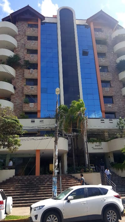 EXCLUSIVO DPTO CON 438 m2 EN AV/SAN MARTÍN