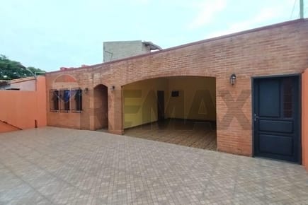 CASA EN VENTA – LAURELTY, SAN LORENZO