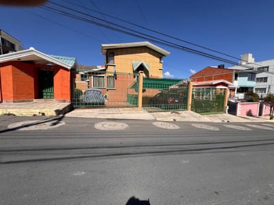 CASA EN VENTA EN COTA COTA | CONDOMINIO PRIVADO - COTA COTA
