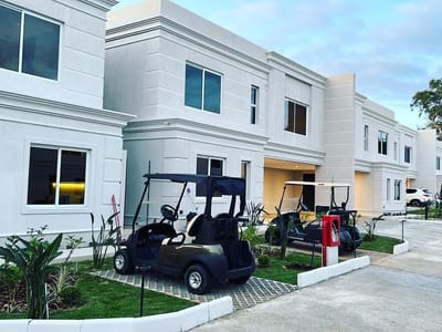 VENDO CASA EN CONDOMINIO LEGANZZA – PARQUES DEL YACHT