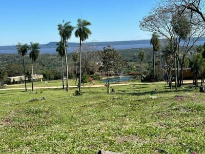 EN VENTA TERRENO CON VISTA ÚNICA AL LAGO 8970