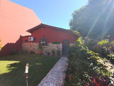VENDO/ CASA EN VENTA. CIUDAD DE ASUNCIÓN