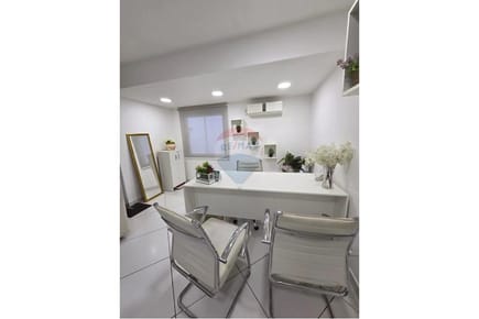 Alquilo consultorio medico barrio villa Aurelia