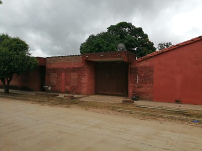 HERMOSA CASA EN ANTICRETICO