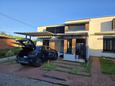 Vendo Chalet a estrenar en “LA CAOBA RESIDENCIAL” Limpio 