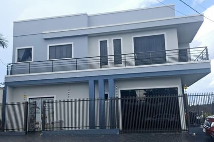 Alquilo casa 