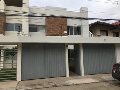 Casa en alquiler para empresa 