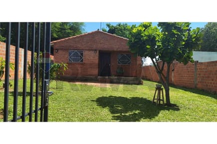 CASA EN VENTA LUQUE ITAPUAMI 