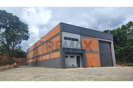 Depósito-Alquiler-PY Central Luque
