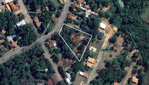 SE VENDE TERRENO EN YPACARAI - A 150 METROS DE RUTA 2
