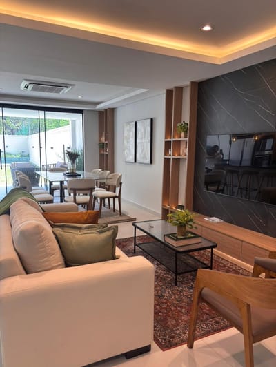 ZONA PLAZA MADERO EN ALQUILER, DUPLEX DE 3 DORM AMOBLADO