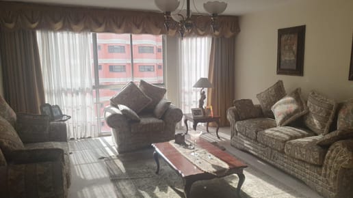 Penthouse en venta en la Av. 6 de Agosto
