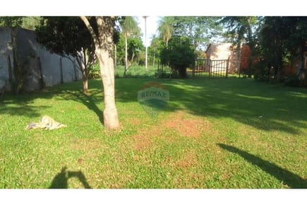 VENDO AMPLIO TERRENO EN CAPIATA.