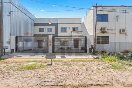 VENDO DUPLEX EN LUQUE CUARTO BARRIO