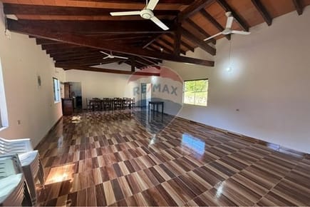 ALQUILO CASA QUINTA EN ATYRA 