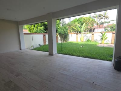 ALQUILO HERMOSA CASA EN LAS LOMAS