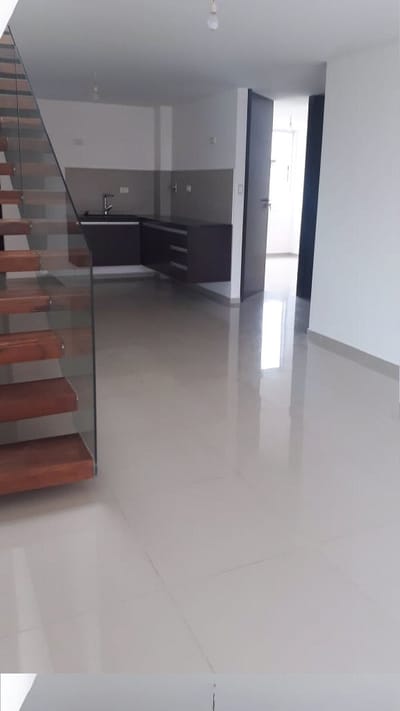 hermoso departamento duplex a estrenar en cond. zona norte